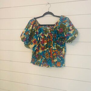 Jennifer Grace Floral Smocked Top Sz Med